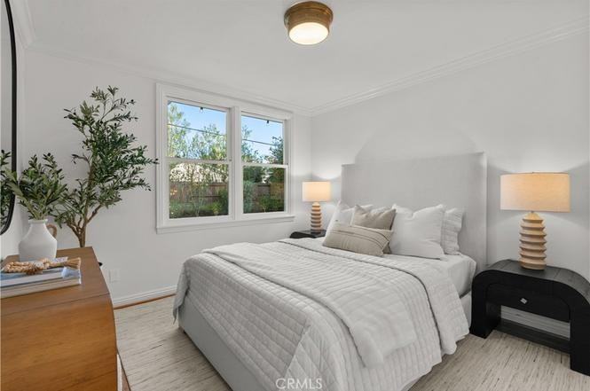 1412 Vivian Ln - Photo 7 of 14