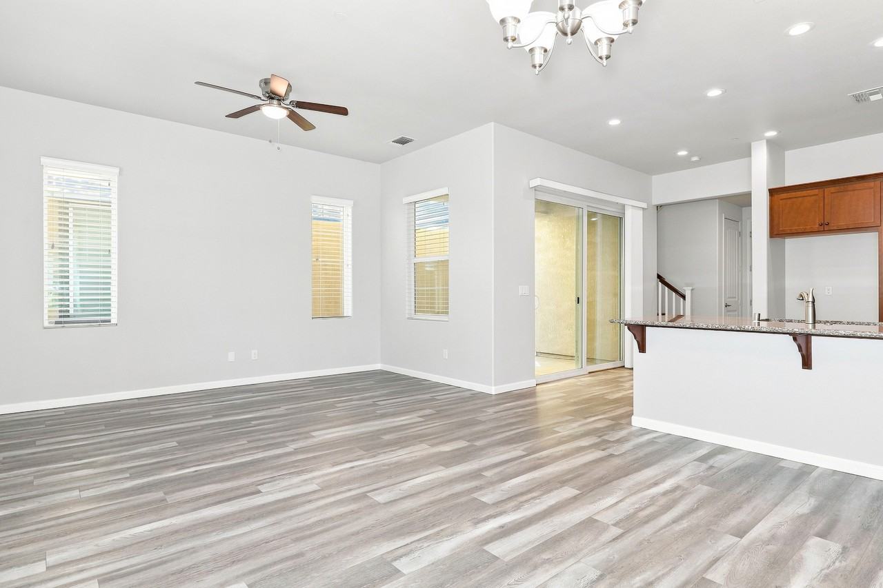 4300 Adriatic Sea Way - Photo 2 of 15