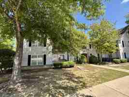 featured image of 1385 S Donahue Dr #2101