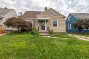 11005 Brunswick Ave - Photo 1 of 1
