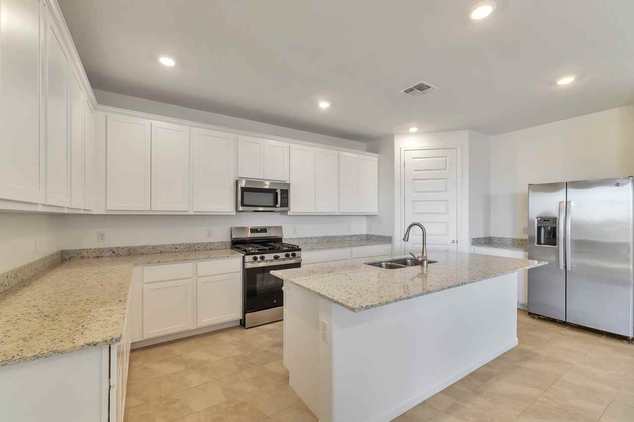 17491 S Ironwood Bend Dr - Photo 7 of 24