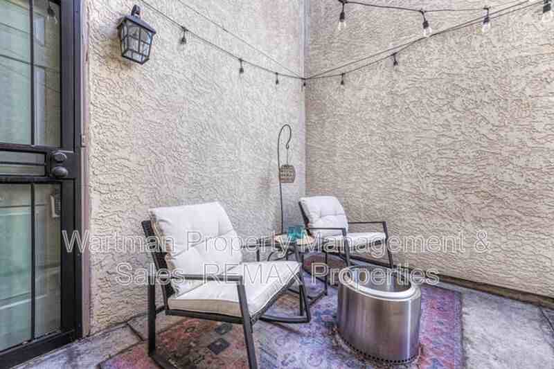 3428 Trenary Ln - Photo 4 of 50