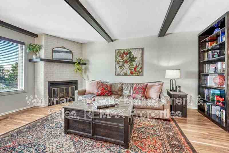 3428 Trenary Ln - Photo 7 of 50