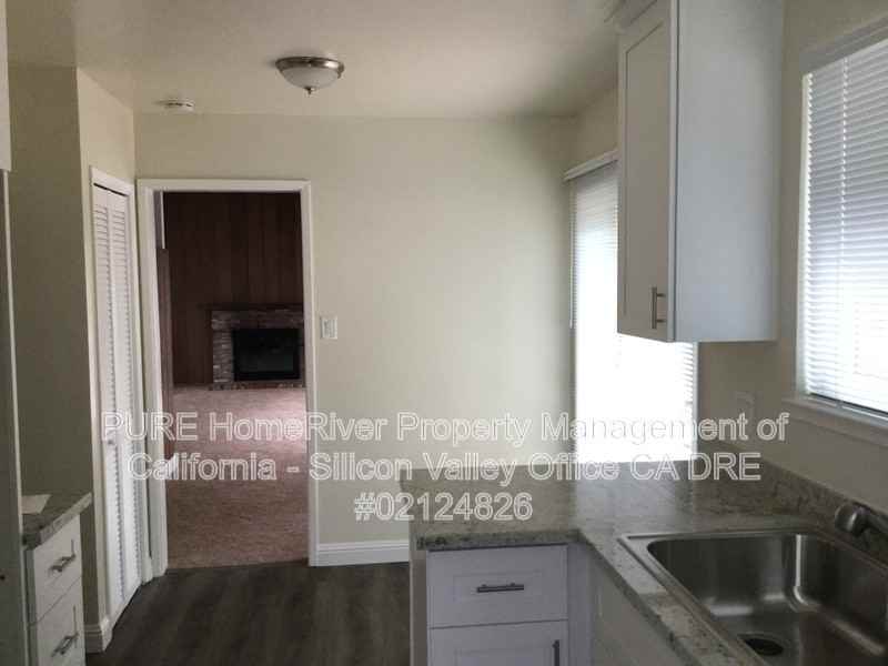 2113 Parkwood Way - Photo 6 of 19