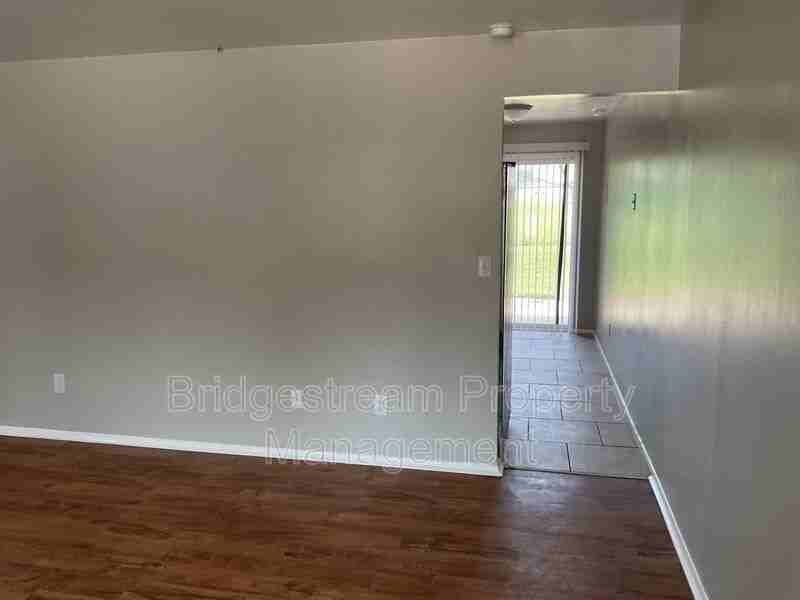 4953 Leeper St - Photo 2 of 21