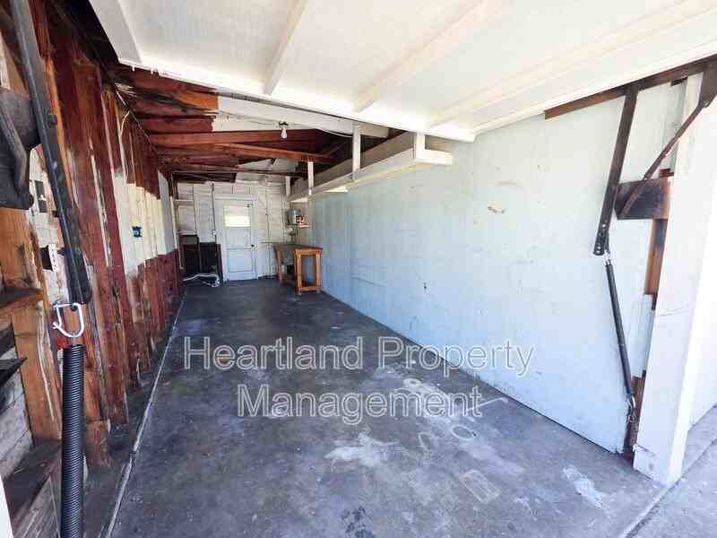 9273 Earl St - Photo 7 of 7