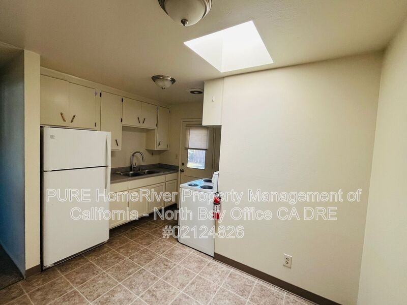 69 Lorraine St #A - Photo 2 of 8