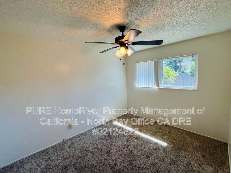 69 Lorraine St #A - Photo 4 of 8