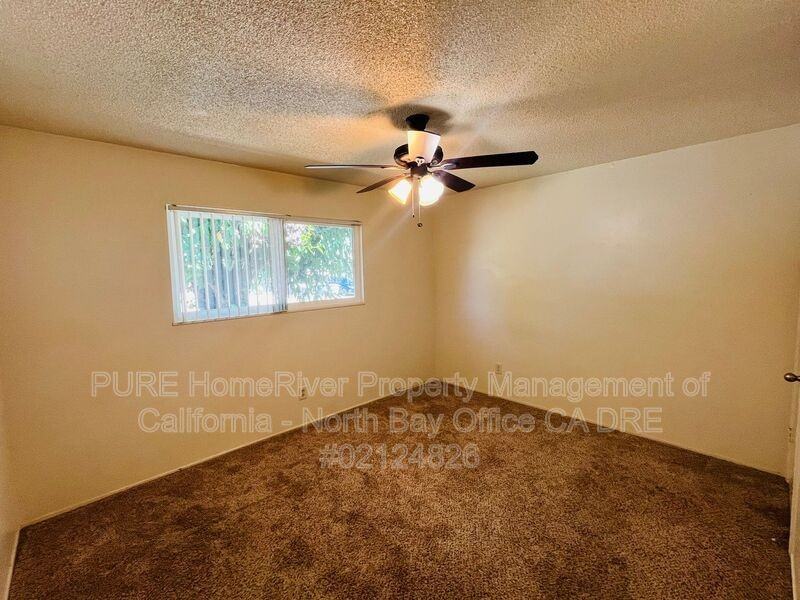69 Lorraine St #A - Photo 6 of 8
