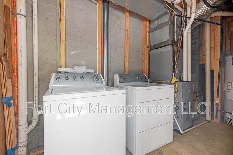 905 Hall Station Dr - Photo 7 of 28