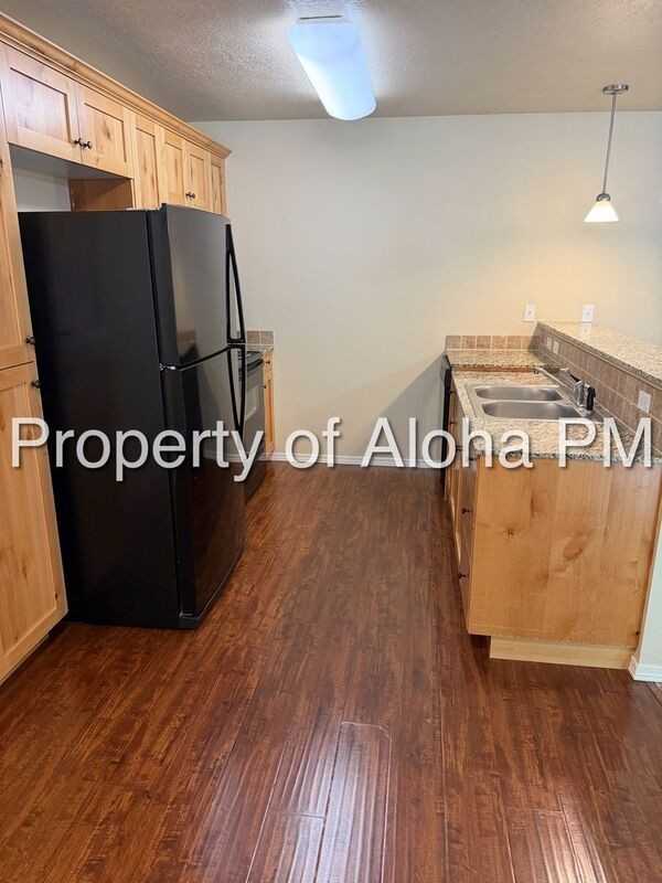 10639 W Wasdale Dr #102 - Photo 6 of 17