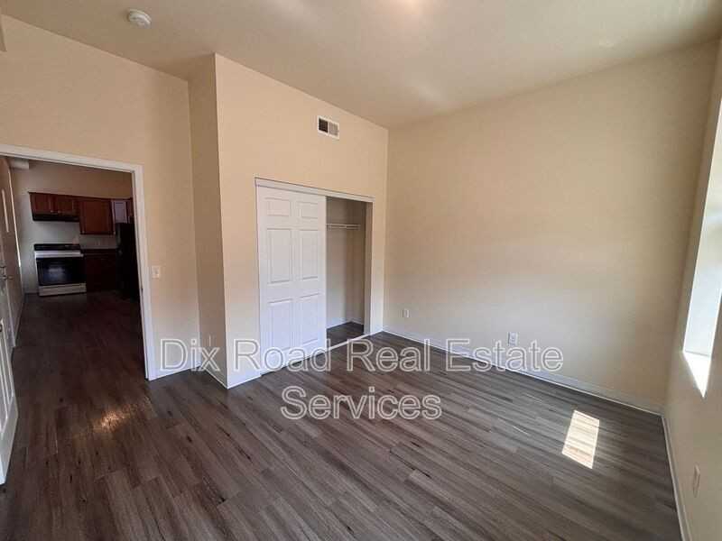 4200 Colerain Ave #203 - Photo 4 of 13