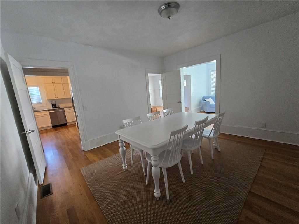 2245 Cranston St ##2 - Photo 6 of 25
