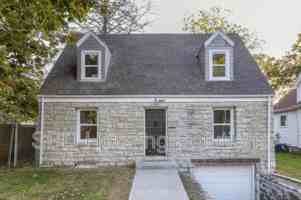 featured image of 1007 S Noland Rd