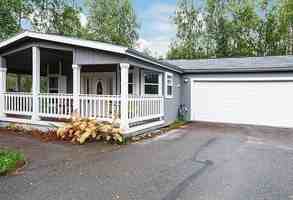 featured image of 202 W Wilmington Dr