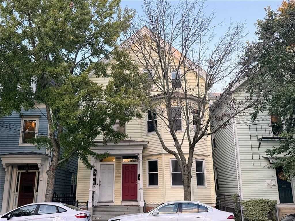 38 East St ##1