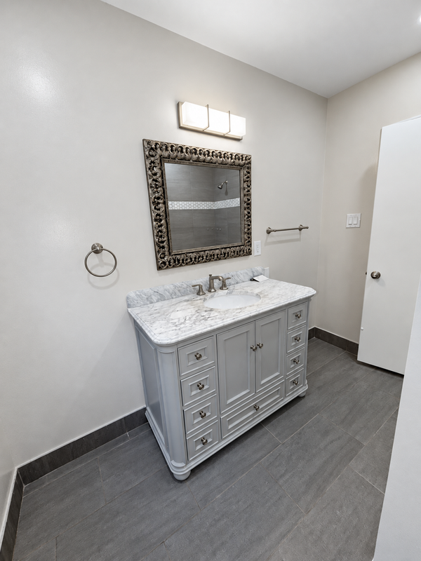925 S Holt Ave ##3 - Photo 5 of 12