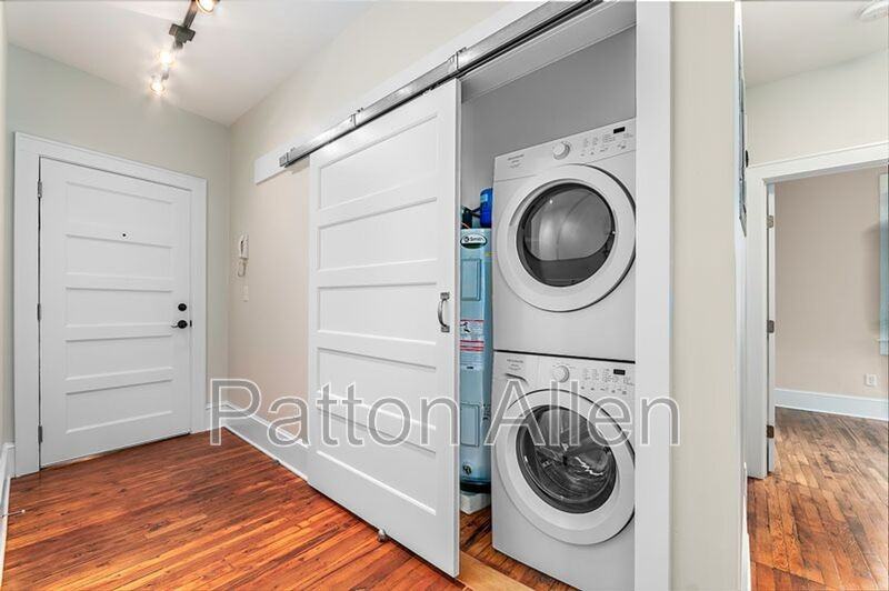 444 Haywood Rd #201 - Photo 6 of 7