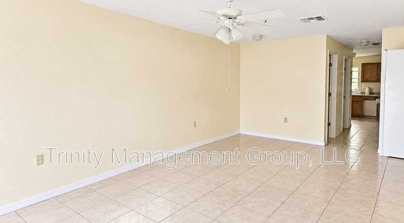 5822 Congress St #105 - Photo 3 of 14