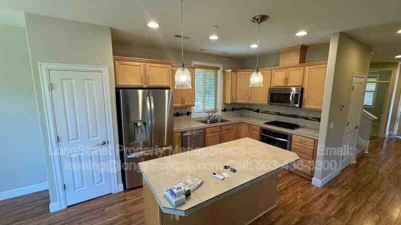 3590 Se Charter Pl - Photo 5 of 23