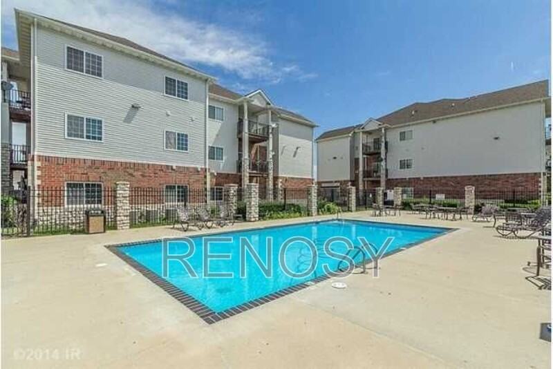 6255 Beechtree Dr #5102 - Photo 4 of 22