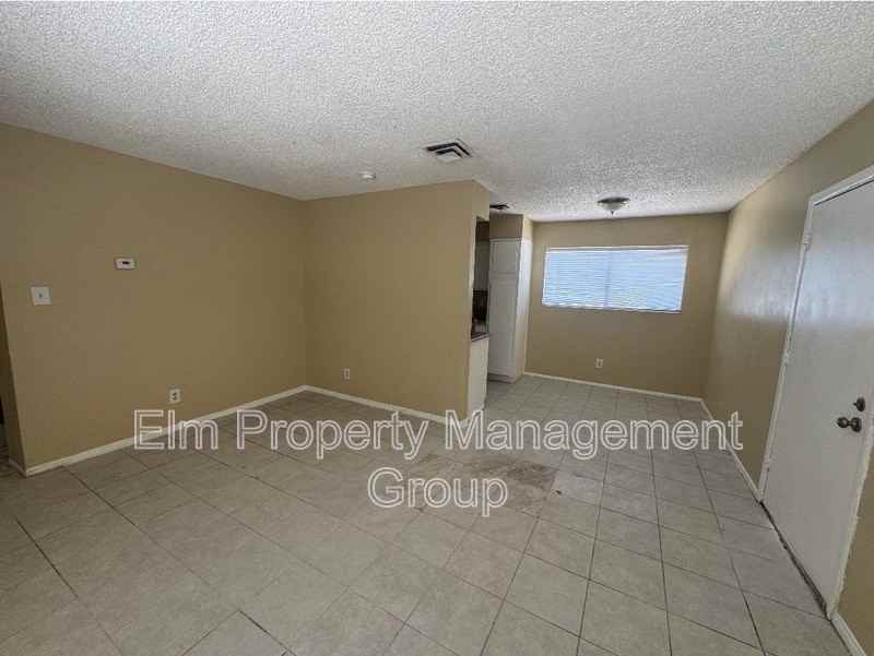 2516 E Mesquite Ave - Photo 2 of 7