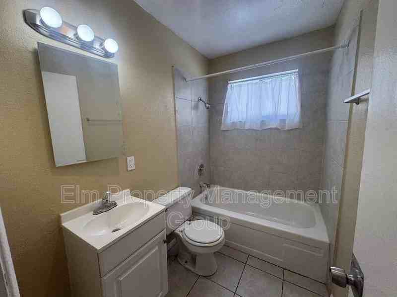 2516 E Mesquite Ave - Photo 6 of 7