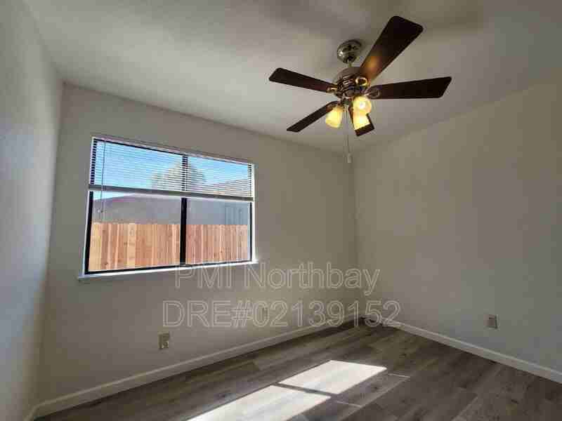 408 Hamilton Dr - Photo 7 of 14