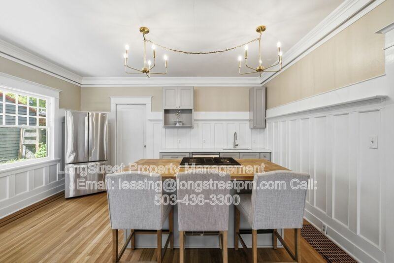 2249 E Burnside St - Photo 5 of 19
