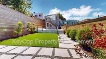 featured image of 651 University St