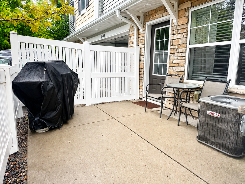 15370 60th Ave N - Photo 4 of 21