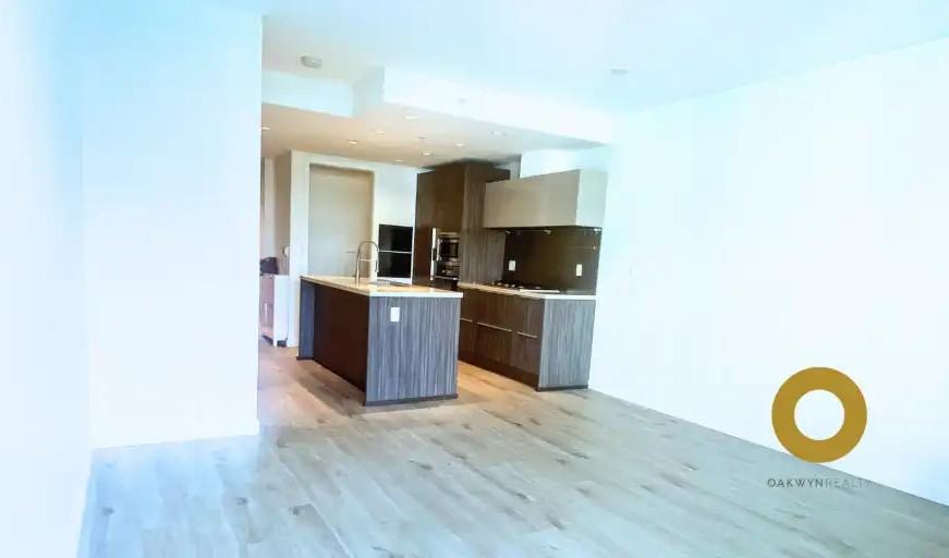 1661 Ontario St #512 - Photo 3 of 11