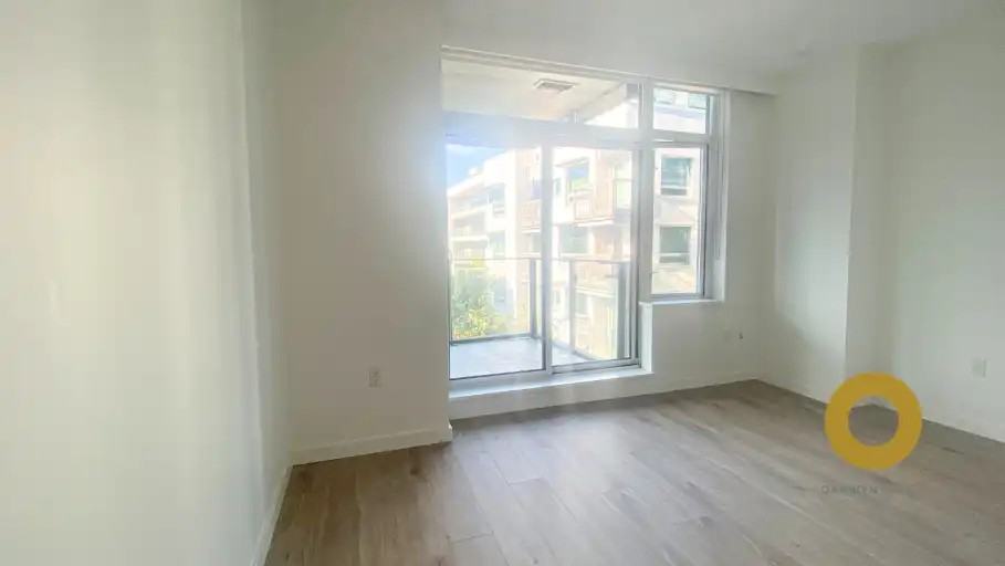 1661 Ontario St #512 - Photo 5 of 11