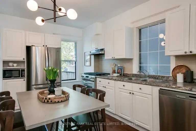105 Greenwood Ave - Photo 5 of 13