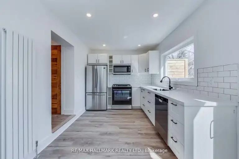 327 Kenilworth Ave - Photo 3 of 9