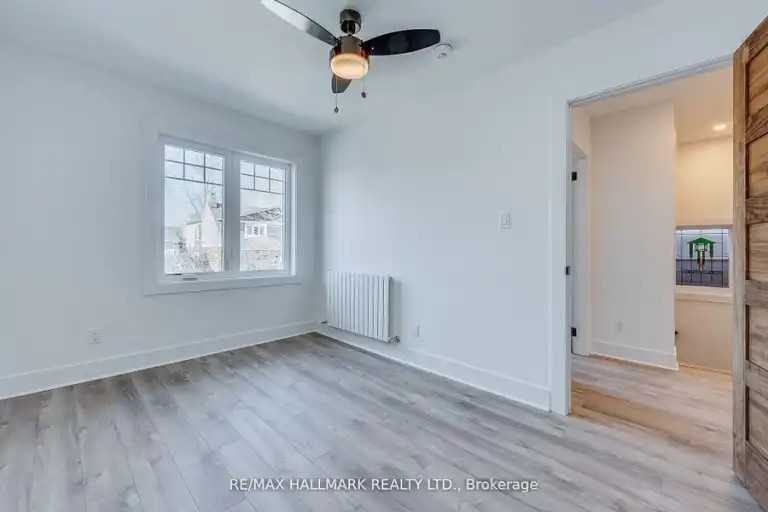 327 Kenilworth Ave - Photo 7 of 9