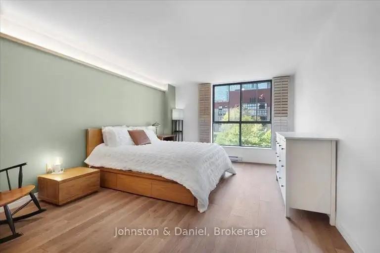 80 Front St E #518 - Photo 2 of 22