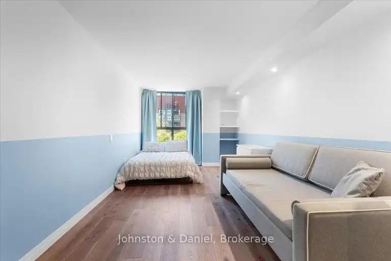 80 Front St E #518 - Photo 4 of 22