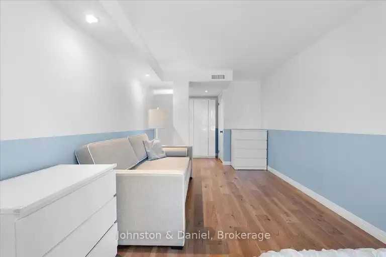 80 Front St E #518 - Photo 7 of 22
