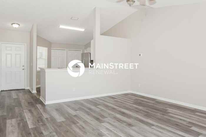 4070 Wilkes Dr - Photo 5 of 16