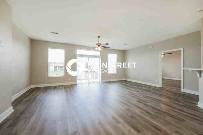 3202 6th St W - Photo 3 of 16