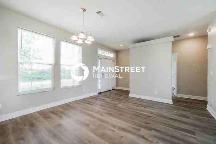3202 6th St W - Photo 4 of 16