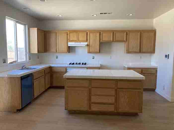 12948 Georgetown Ln - Photo 5 of 12