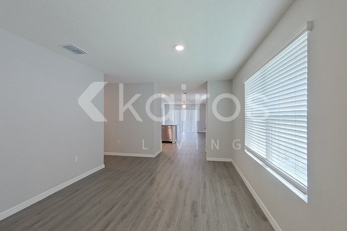 8585 Sw 44th Ct - Photo 7 of 26