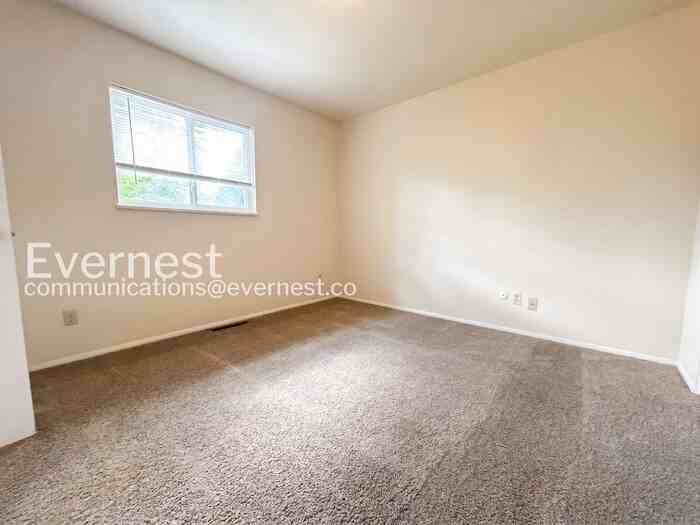 4203 Goldenrod Dr - Photo 7 of 35