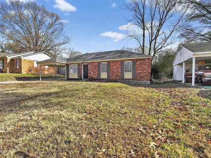 4014 Kerwin Dr - Photo 2 of 13