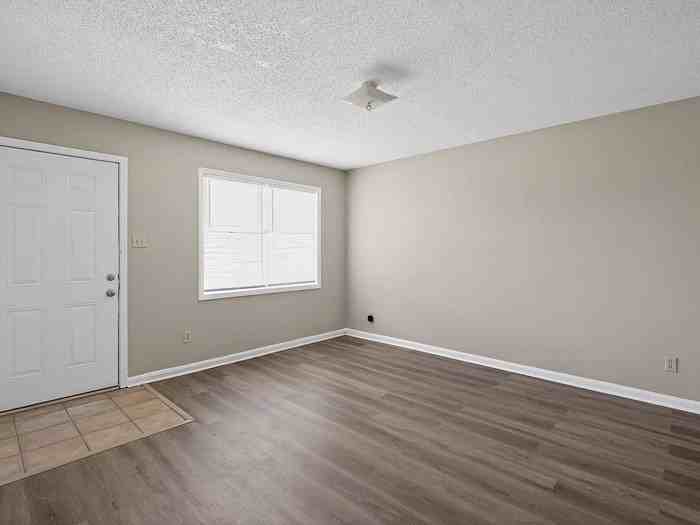 4014 Kerwin Dr - Photo 4 of 13