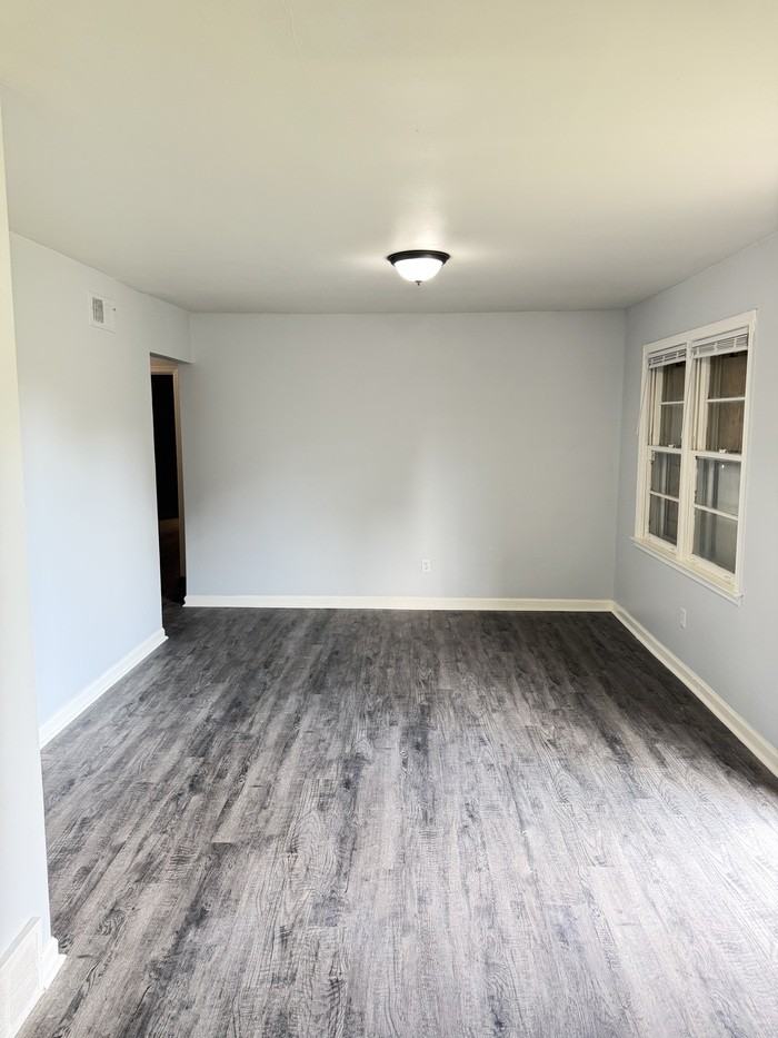 16 E Belle Haven Rd - Photo 2 of 11