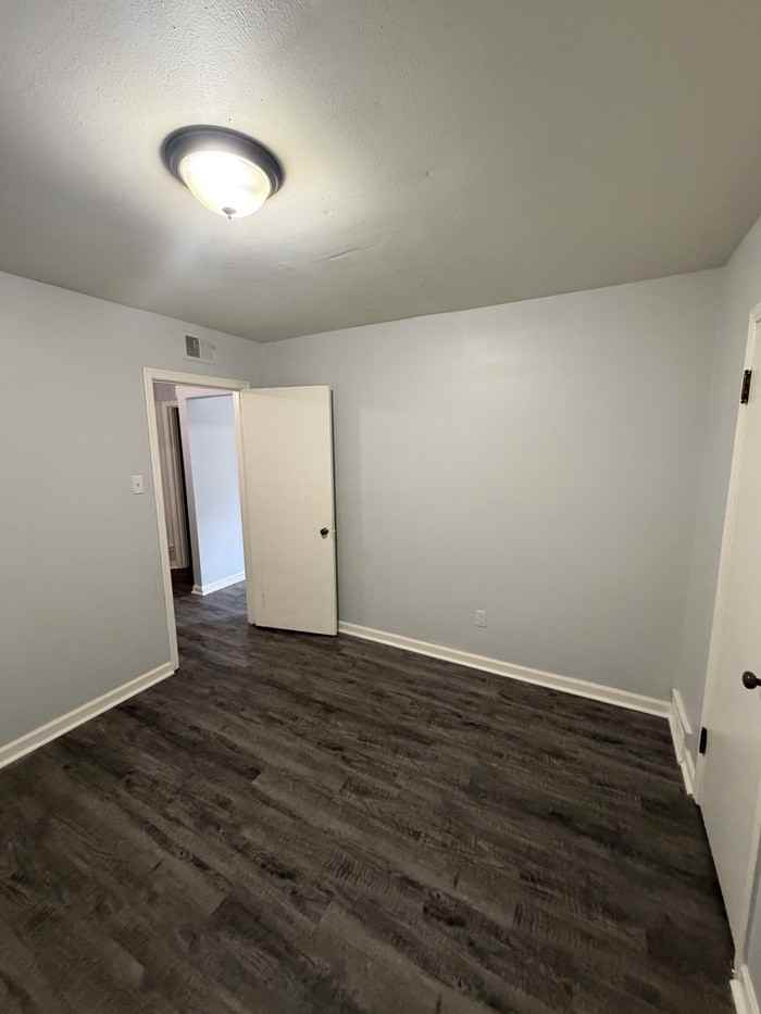16 E Belle Haven Rd - Photo 5 of 11