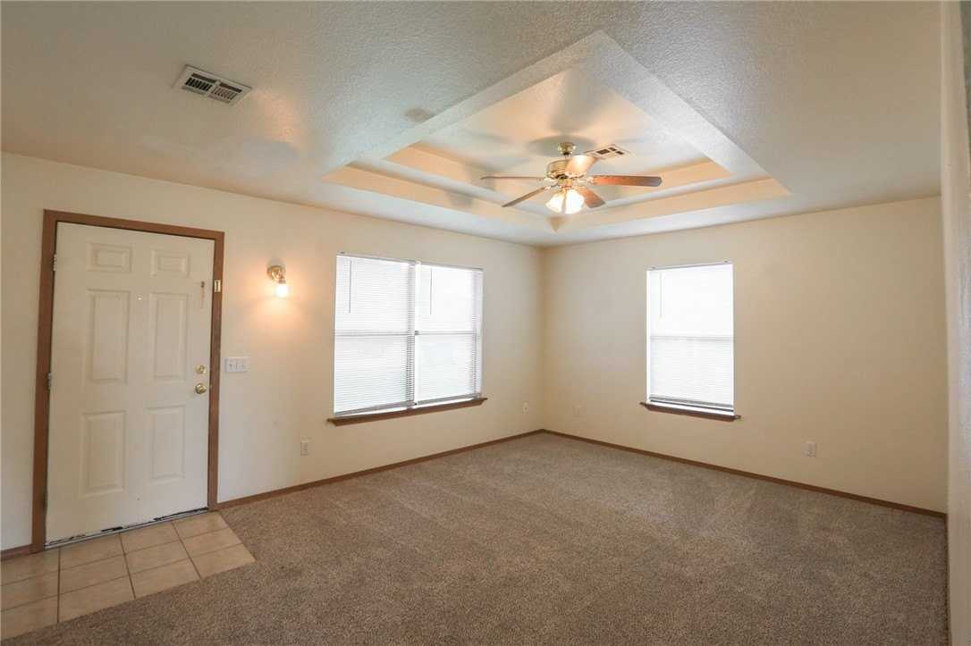 2223 W Roselawn St - Photo 3 of 16